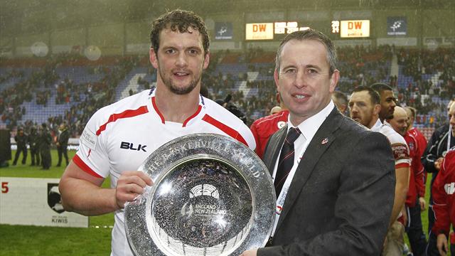 Steve McNamara leaves role as England head coach