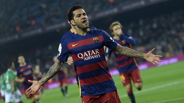 Dani Alves : "Avec Messi, nous avons immédiatement accroché" Dani Alves : "Avec Messi, nous avons immédiatement accroché"