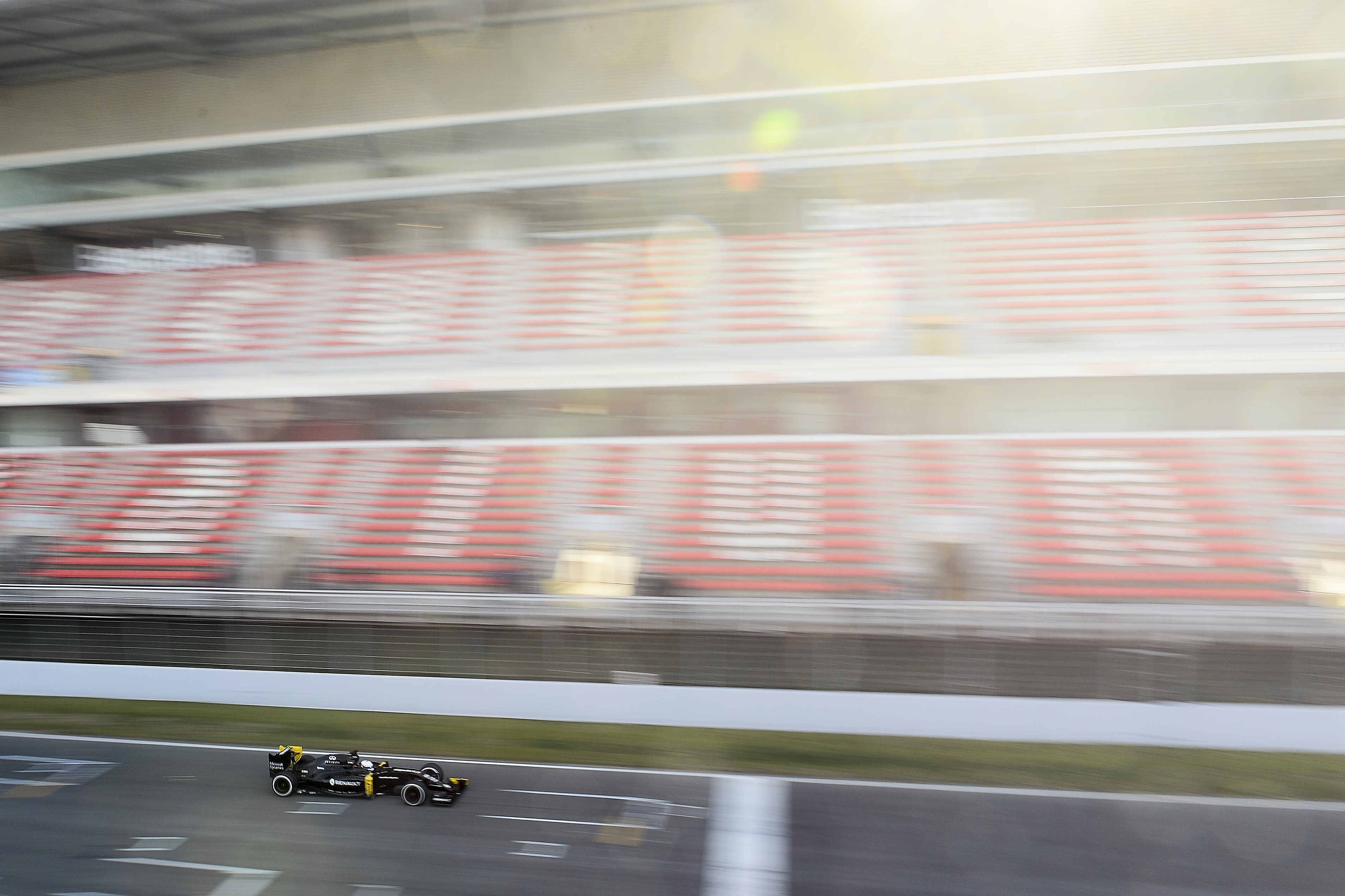 Kevin Magnussen (Renault) - Tests Montmelo 2016