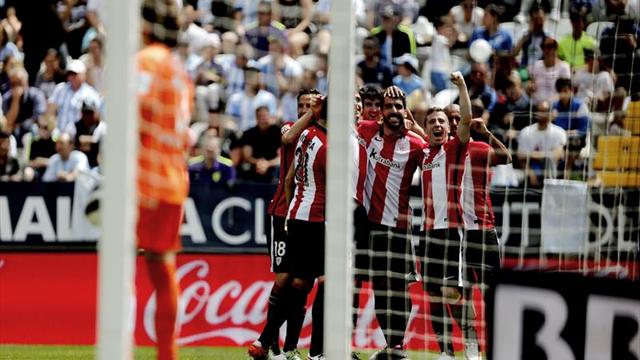 0-1. Athletic supura la herida de Sevilla con un triunfo ante un Málaga romo