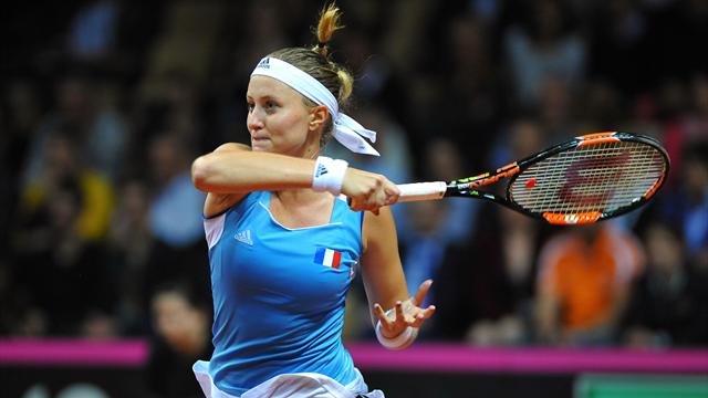 Mladenovic file en demi-finale
