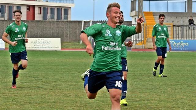 Napoletano, mister 43 gol: il bomber più prolifico d'Italia gioca in Eccellenza