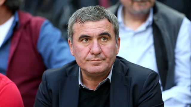Hagi ve Popescu Kazan'da buluşuyor