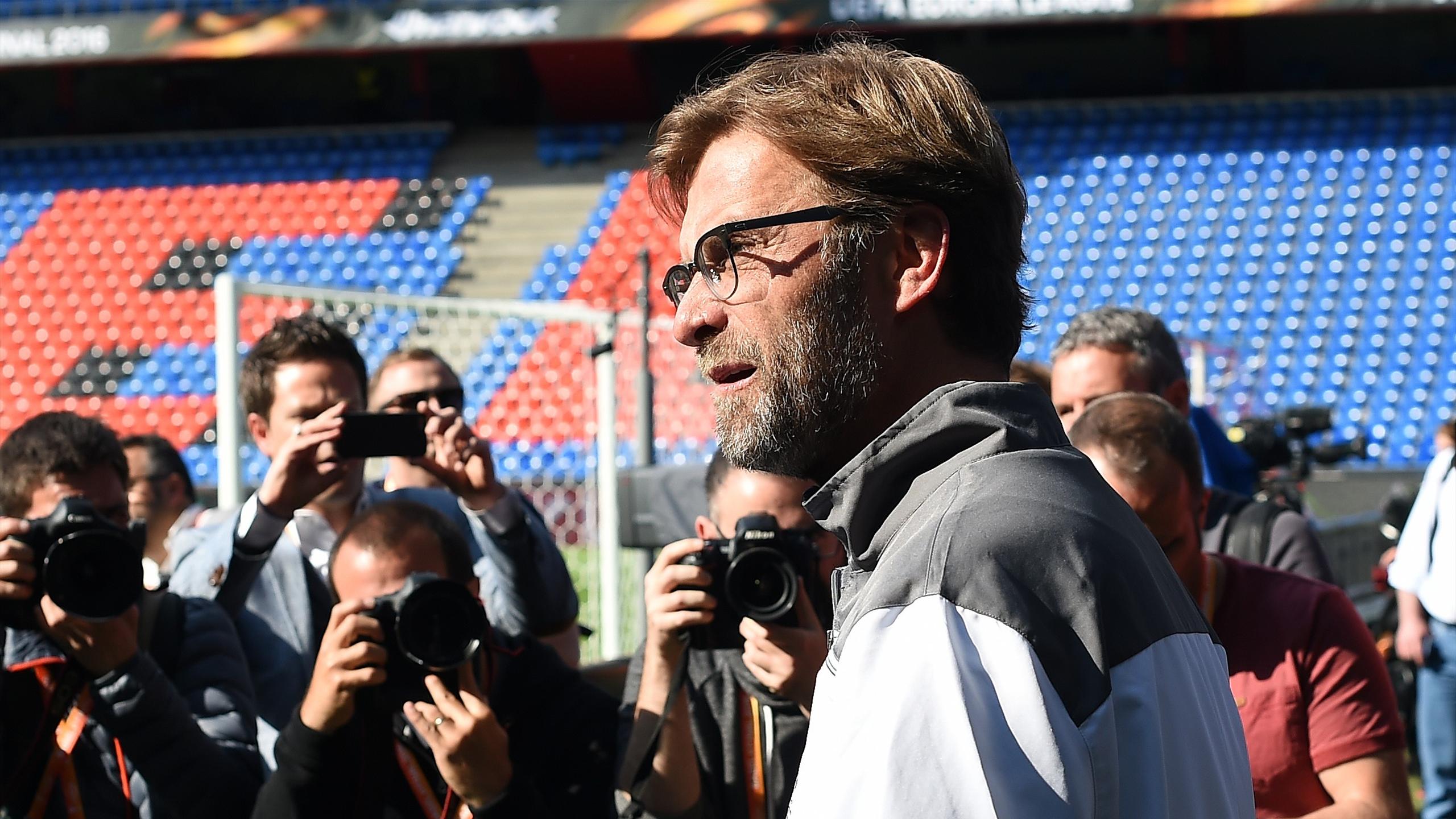 Liverpool V Sevilla Europa League Final Preview Team News Live Tv Details Quotes Facts Eurosport
