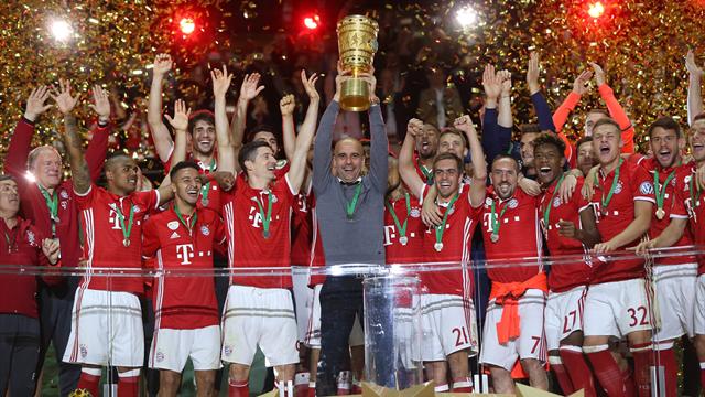 Bayern Múnich-Borussia Dortmund: Pep se despide con un doblete (0-0/4-3)