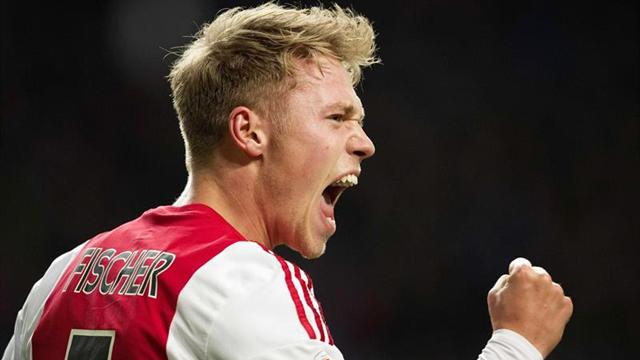 El Middlesbrough de Karanka ficha al internacional danés Viktor Fischer