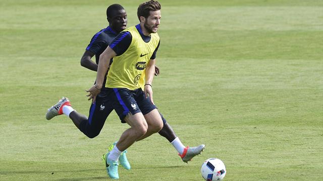 Kanté ou Cabaye, 4-3-3 ou 4-2-1-3 : Le forfait de Diarra jette un grand flou sur le milieu des Bleus
