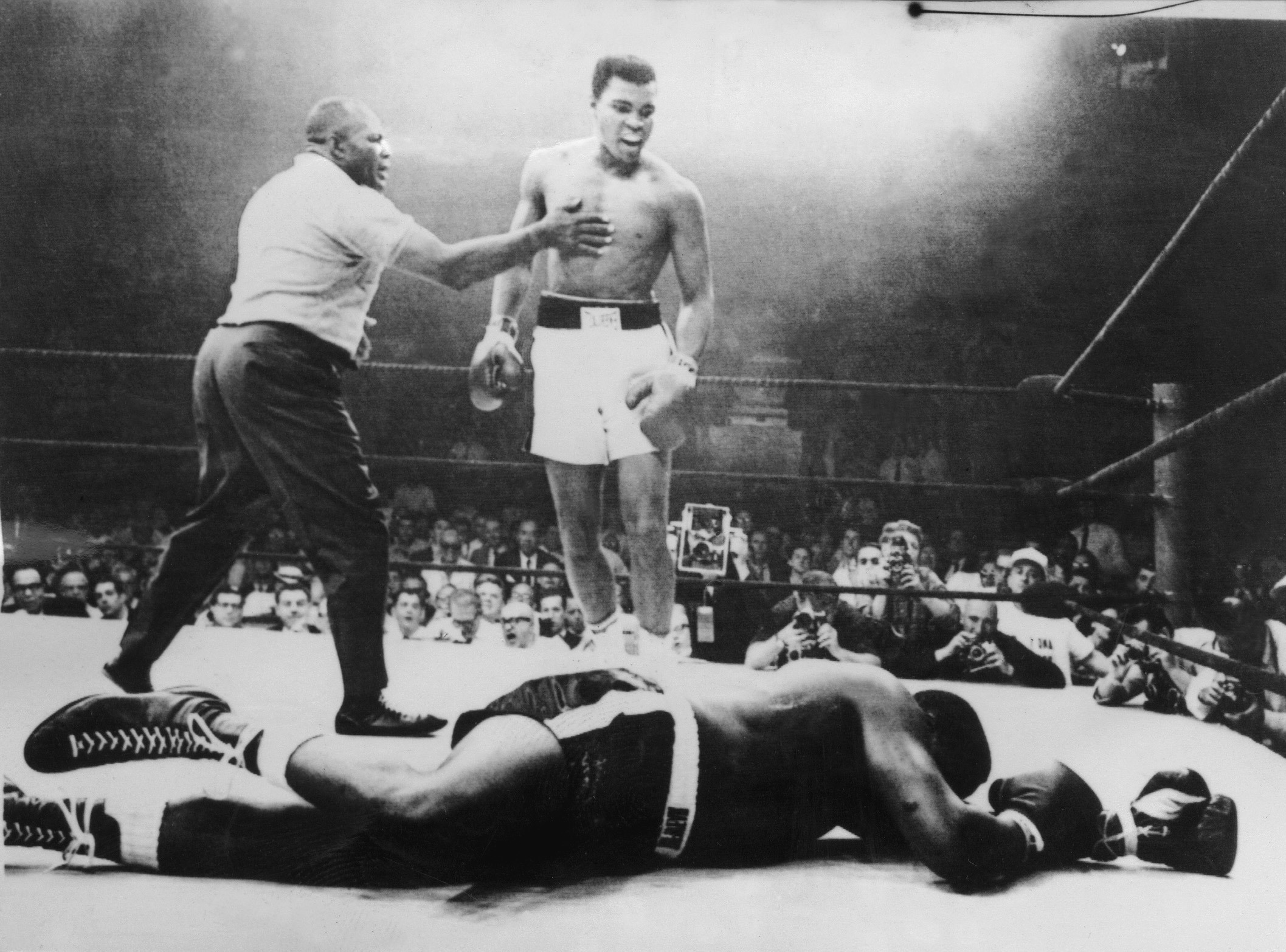 Mohamed Ali face à Sonny Liston (1965)