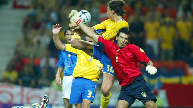 Ibra contro Buffon e quel suo (unico) gol di tacco agli Europei