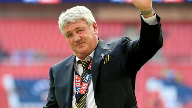 Steve Bruce led Hull back to the Premier League last season