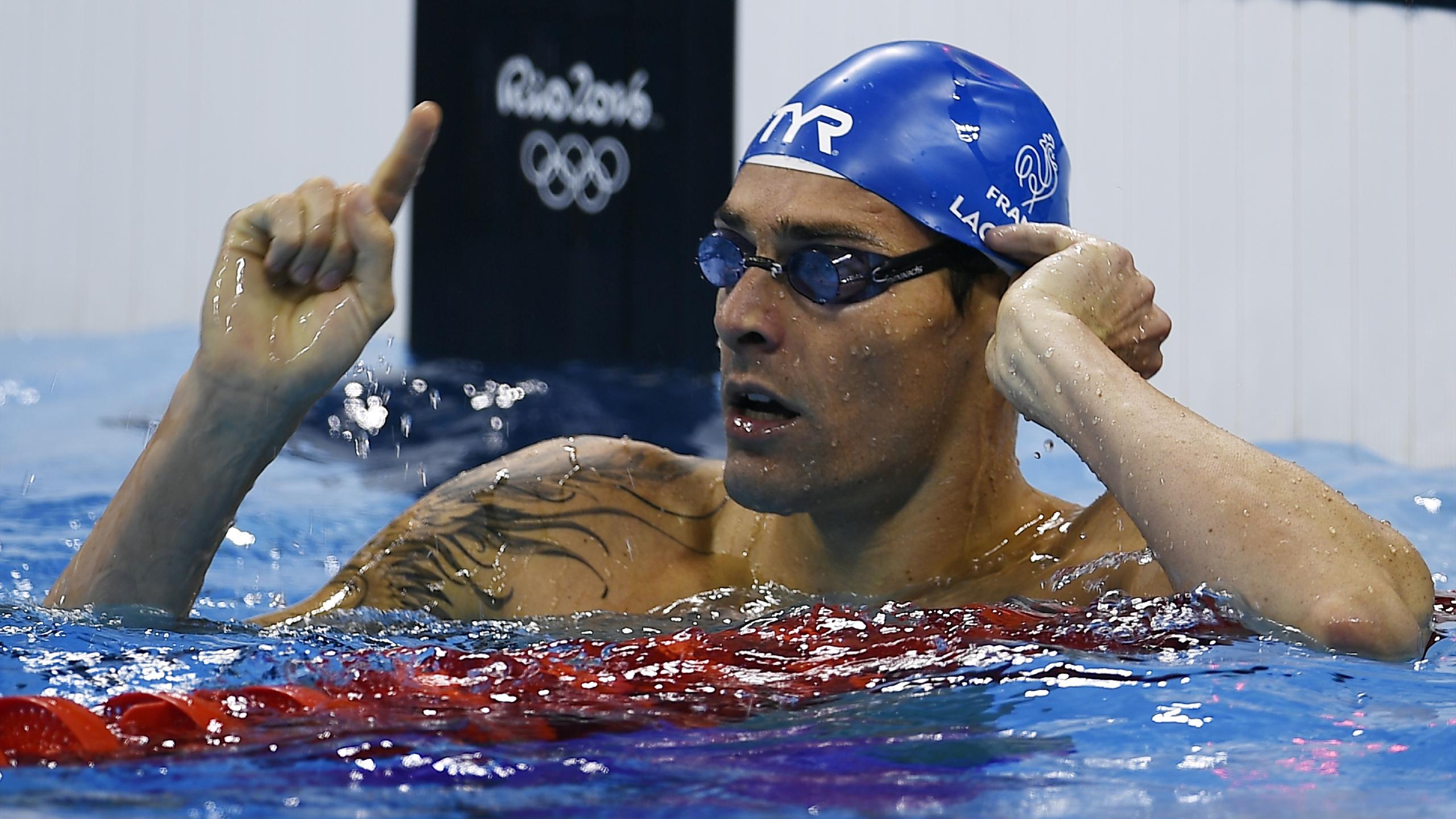 Camille Lacourt en demifinale du 100m dos, avec le meilleur temps des séries Rio 2016