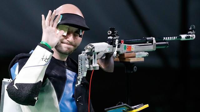 Imprese olimpiche: Niccolò Campriani non delude le attese ed è campione olimpico Imprese olimpiche: Niccolò Campriani non delude le attese ed è campione olimpico