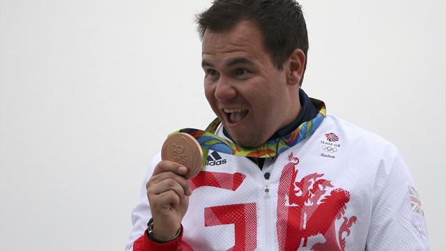 Steven Scott takes bronze for GB in double trap, dances with gun to celebrate