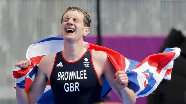 alistair brownlee pulls out of home world triathlon series