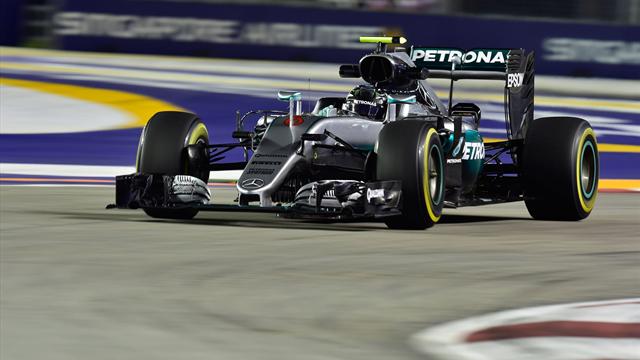 Singapur'da ilk cep Rosberg'in