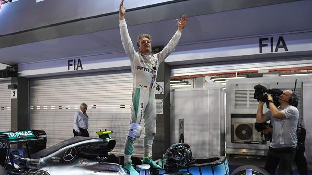 Rosberg liderliği devraldı