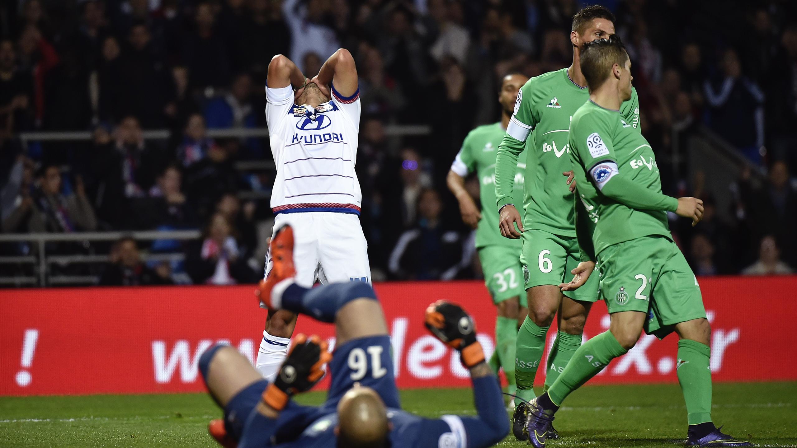 ensemble de foot OL rabais ensemble de foot OL rabais