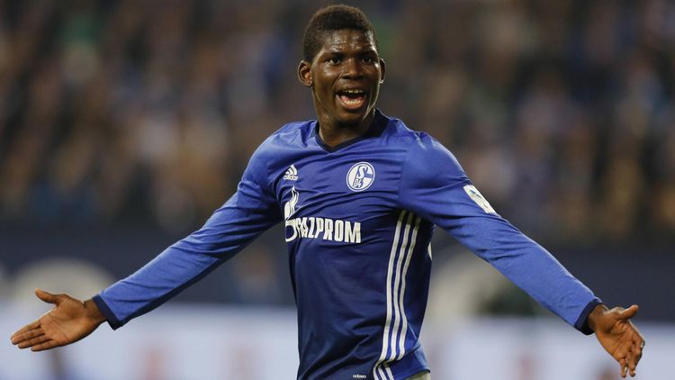 Embolo Explosion Der Fc Schalke Fangt Endlich Feuer In Der