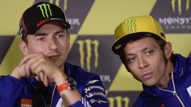 Jorge Lorenzo presto in Yamaha da collaudatore: accolta l'idea di Valentino Rossi