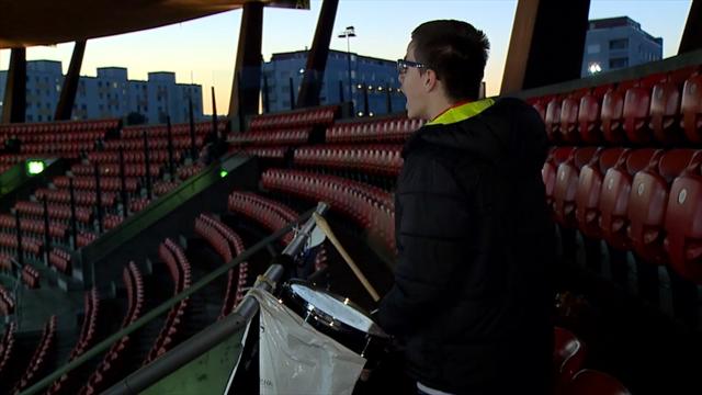 Il tifoso solitario dell'FC Le Mont: è l'unico che segue la squadra in trasferta