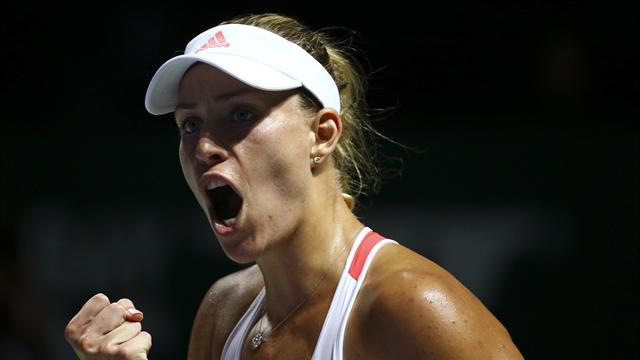 WTA Finalleri'nde ilk günün kazananları Kerber ve Halep