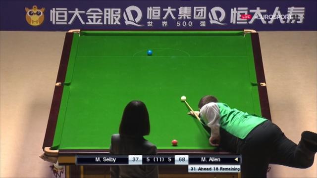 Allen sinks delightful double on green, clinches decisive frame Allen sinks delightful double on green, clinches decisive frame