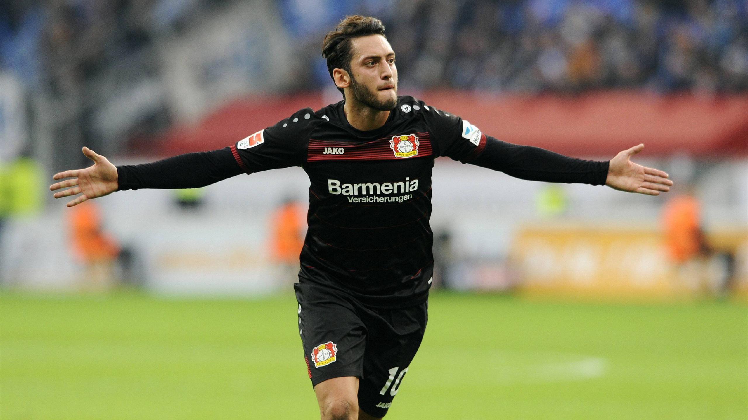 Seconda Maglia AC Milan HAKAN CALHANOGLU Seconda Maglia AC Milan HAKAN CALHANOGLU