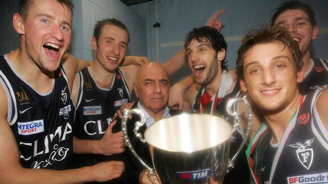 Le squadre più forti di sempre: la Fortitudo di Repesa e del tiro di Douglas