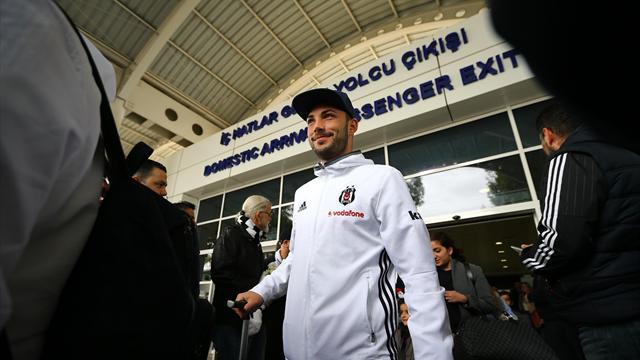Tolgay Arslan, ikinci kez baba oldu