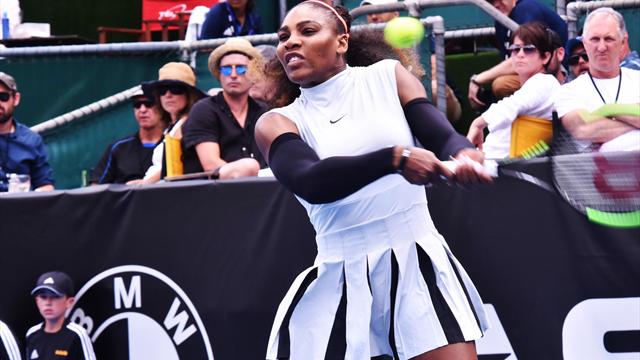 Serena Williams zaferle döndü