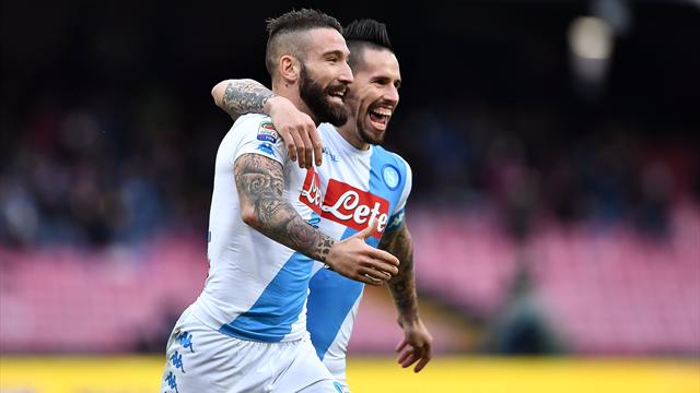 Napoli, si lavora sulle uscite: Tonelli o Maksimovic in partenza