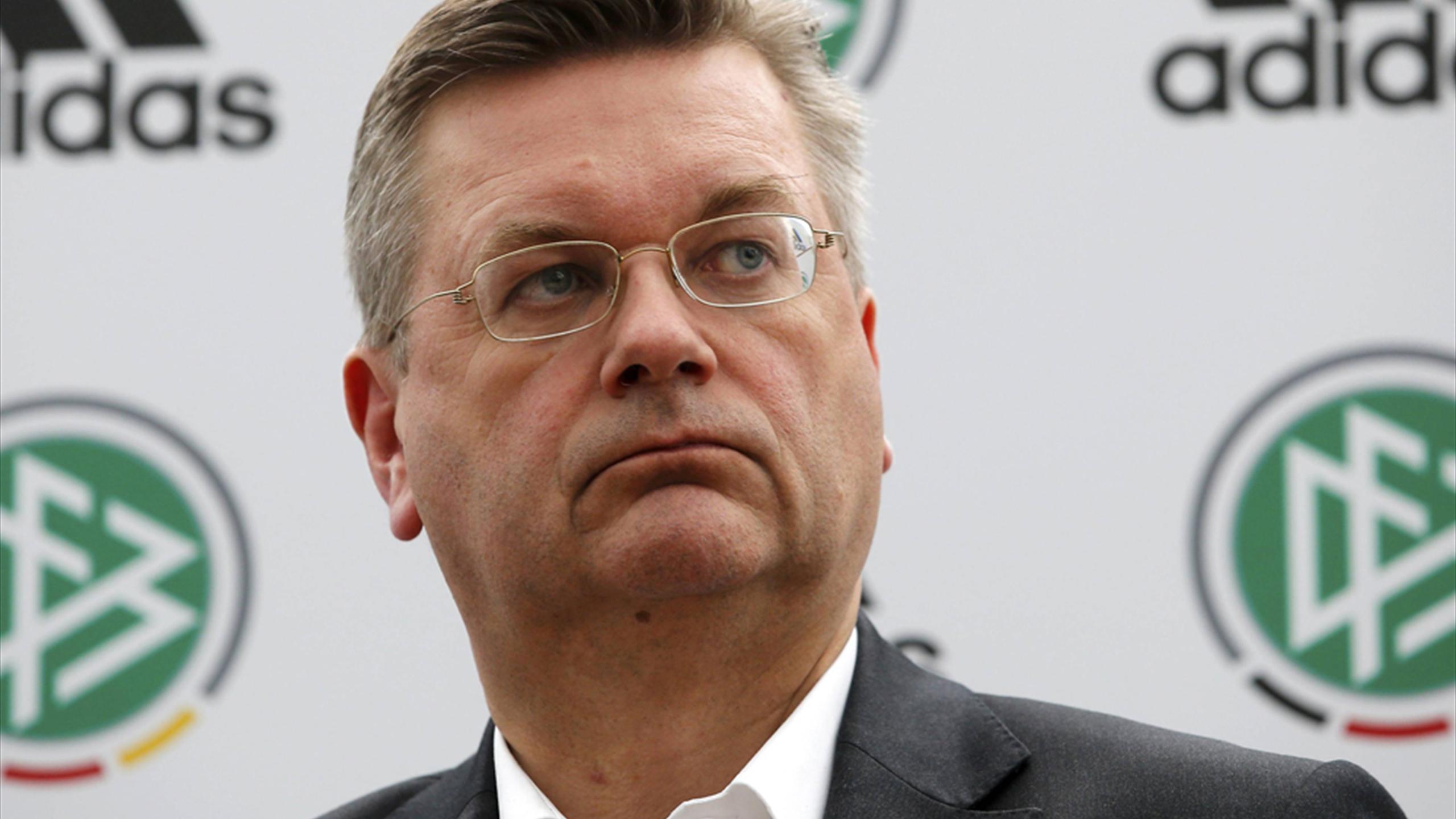 DFB Boss Grindel Im Sportausschuss Noch Viele Fragen Zur WM 2006