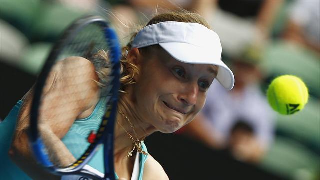 Makarova, l'Australia ti fa bella; ok Serena Williams, Pliskova col brivido