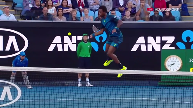 Retro 2017 : Monfils vous a présenté le « passing kangourou » à Melbourne