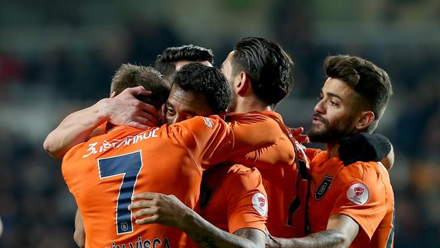 Medipol Başakşehir Avrupa kadrosunu belirledi