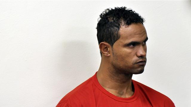 Отсидевший 7 лет за убийство беременной любовницы вратарь получил предложения от девяти клубов