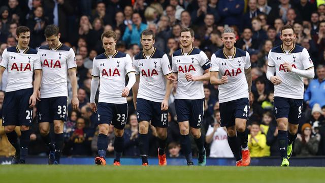 Tottenham farklı tarifeyle yarı finalde