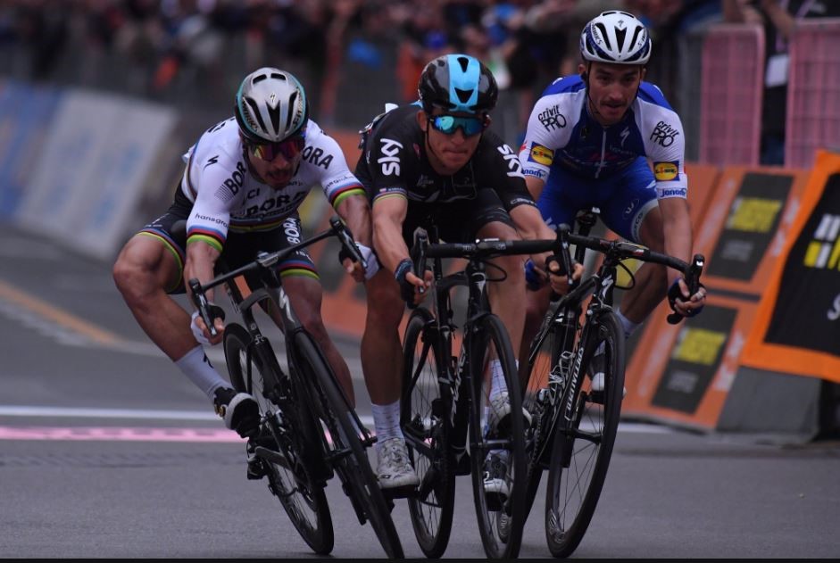 Sagan, Kwiatkowski y Alaphilippe en la Milán-San Remo