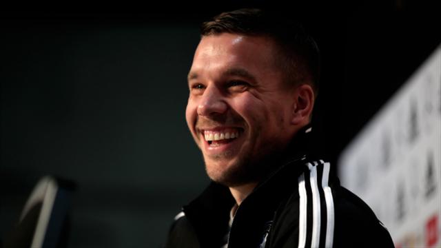 Hero's farewell for Germany's Lukas Podolski in Dortmund