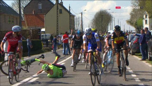 Taylor Phinney suffers nasty fall in Flanders Taylor Phinney suffers nasty fall in Flanders