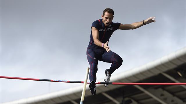 Gêné par le vent et piégé par le temps, Lavillenie trébuche à Eugene
