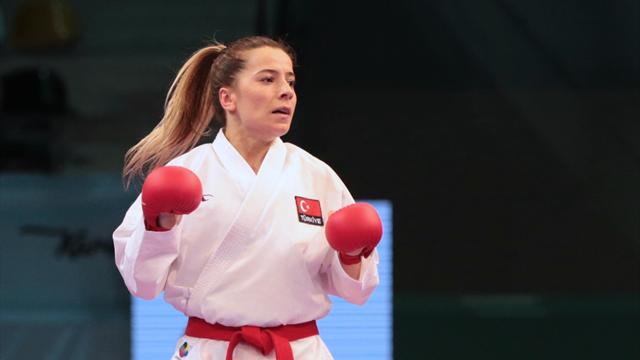 Serap Özçelik, Avrupa Şampiyonası'nda dördüncü kez bronz madalya kazandı