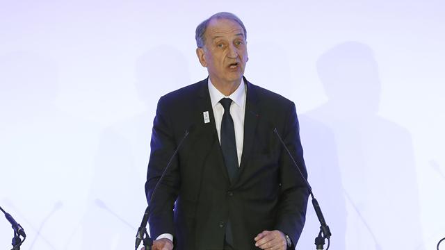 Le patron du mouvement olympique sonne l'alarme sur le "désarroi" des clubs
