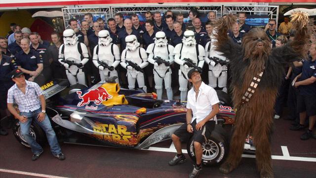 F1 dans le port, leaders maudits, diamant volé… Le Top 5 des histoires incroyables à Monaco F1 dans le port, leaders maudits, diamant volé… Le Top 5 des histoires incroyables à Monaco