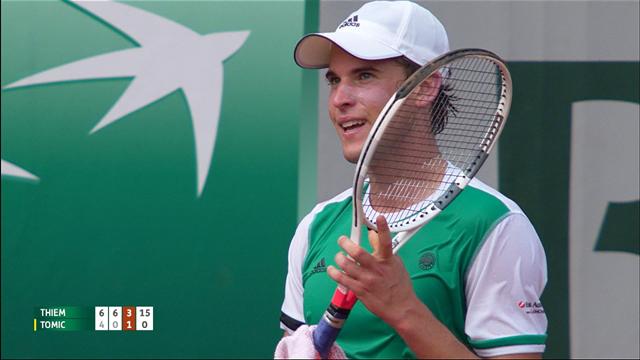Tweener helps Thiem win sensational point against Tomic Tweener helps Thiem win sensational point against Tomic