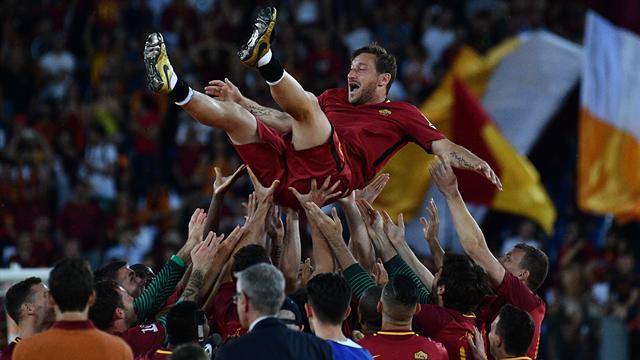Grazie Francesco Totti, l’ultima bandiera romantica di un calcio che non c’è più