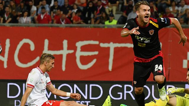 Pușcaș fa impazzire il Benevento: 1-1 a Perugia e finale per la A contro il Carpi