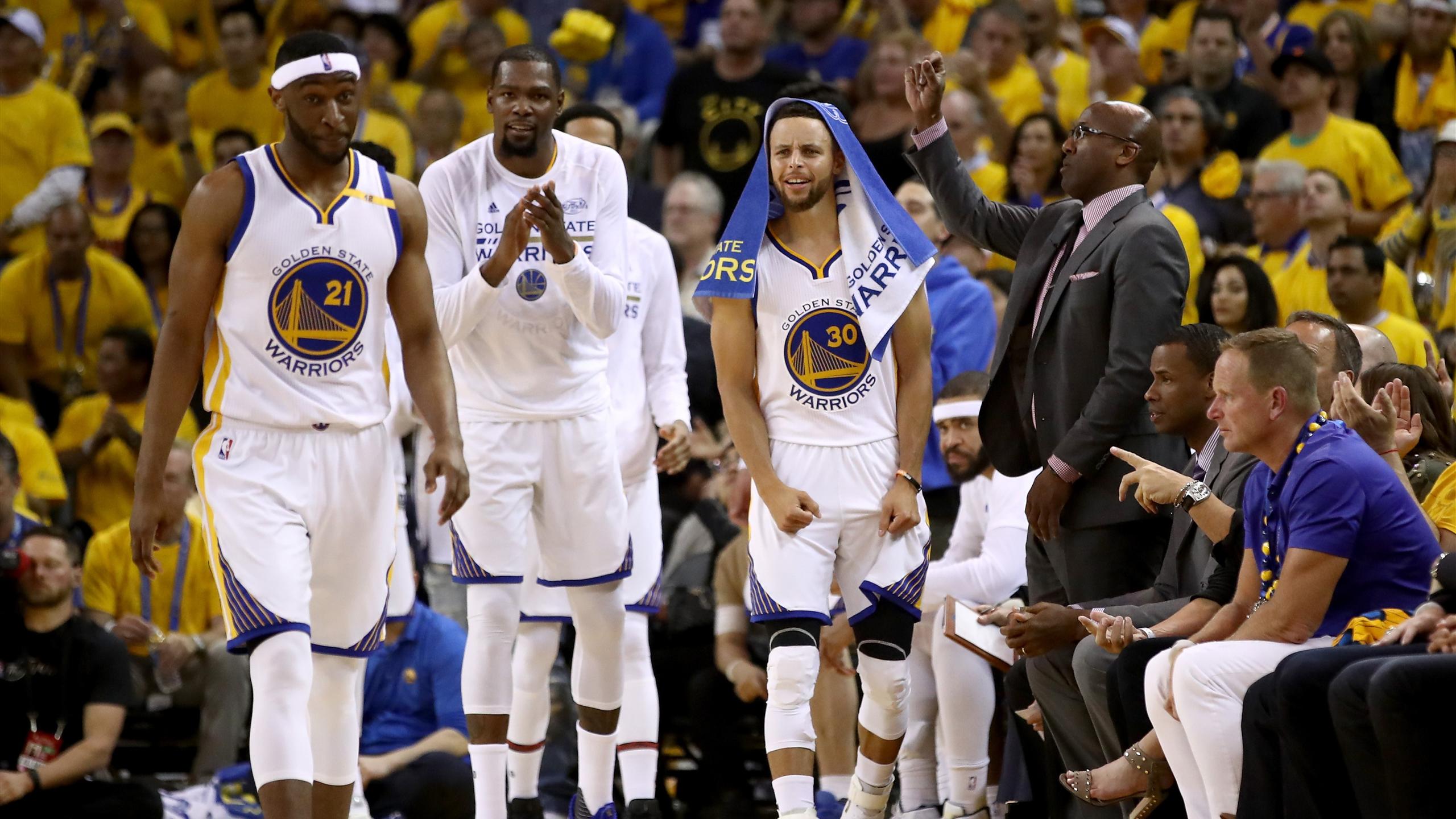 VIDEO Les Warriors lancent parfaitement leur finale Le résumé du match 1 Eurosport