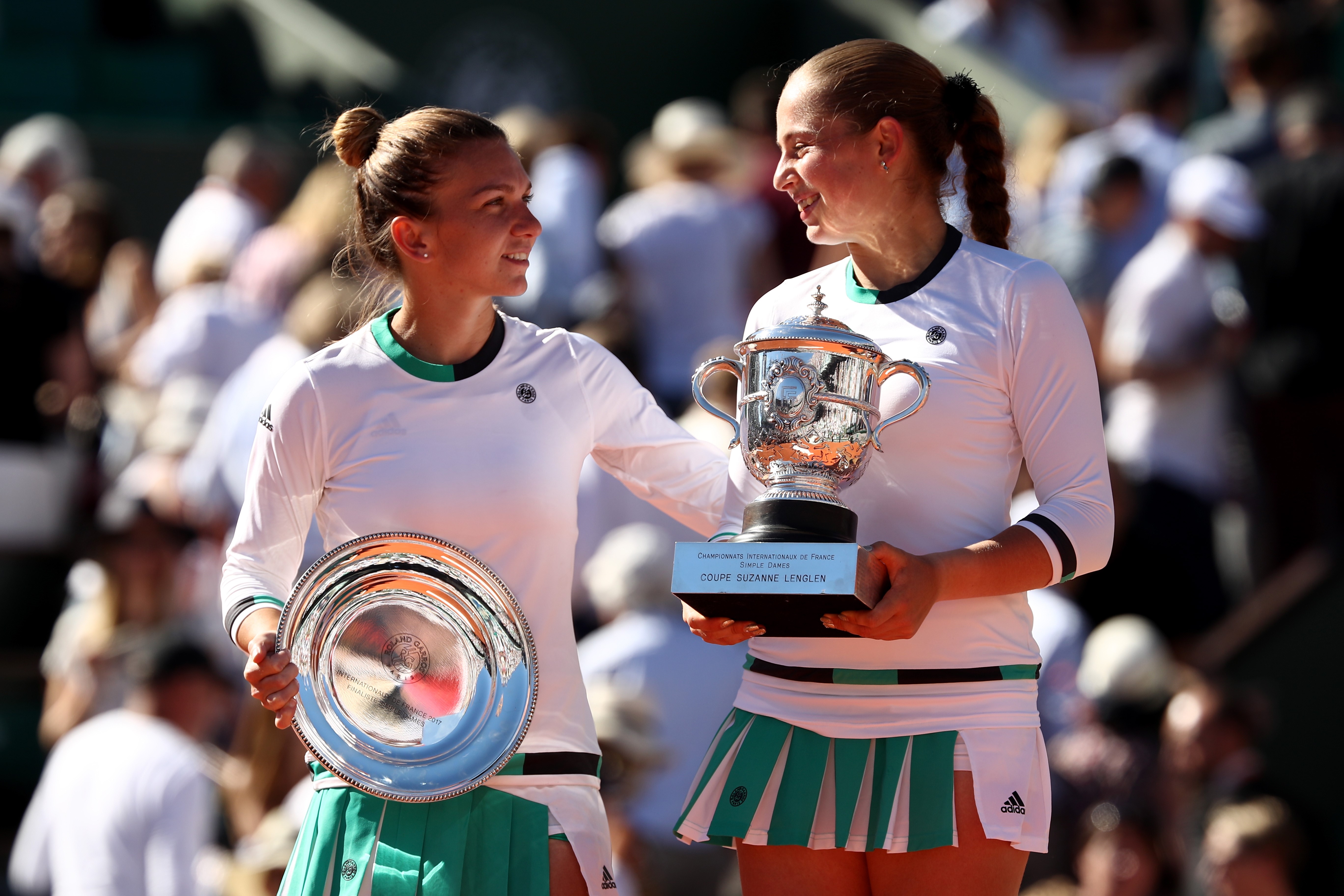 Simona Halep și Jelena Ostapenko