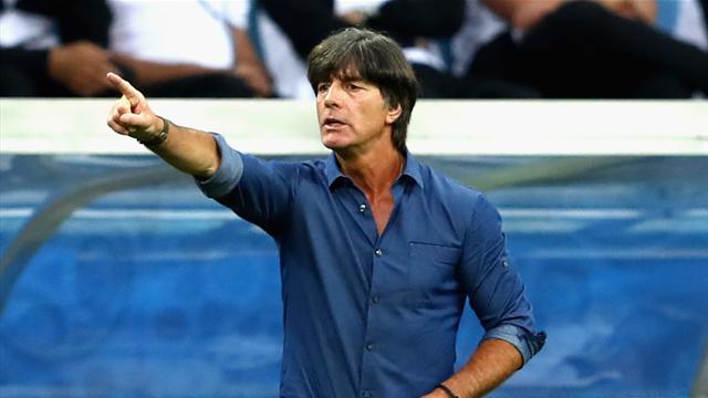 Löw: "Ça m'agace d'entendre certaines personnes spéculer" Löw: "Ça m'agace d'entendre certaines personnes spéculer"
